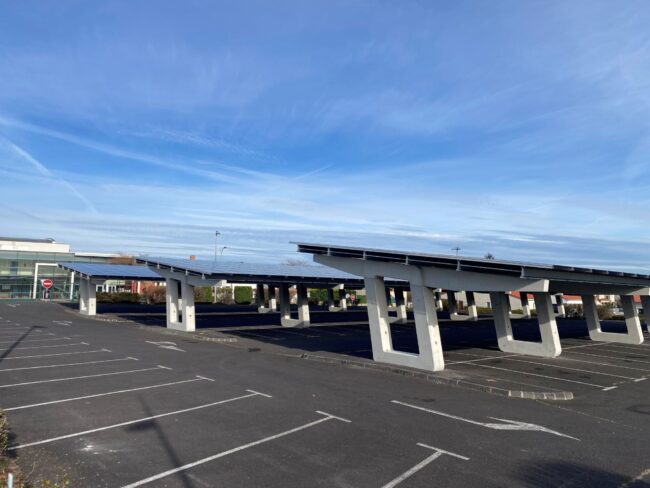 1732614944418 Parkings avec panneaux photovoltaïques